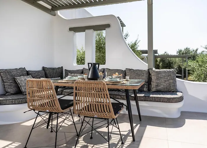 Arsenis Luxury Villas