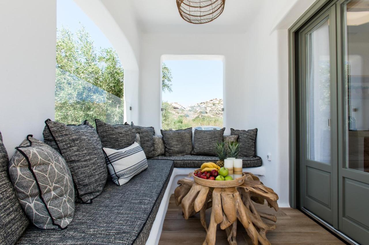 Arsenis Luxury Villa *