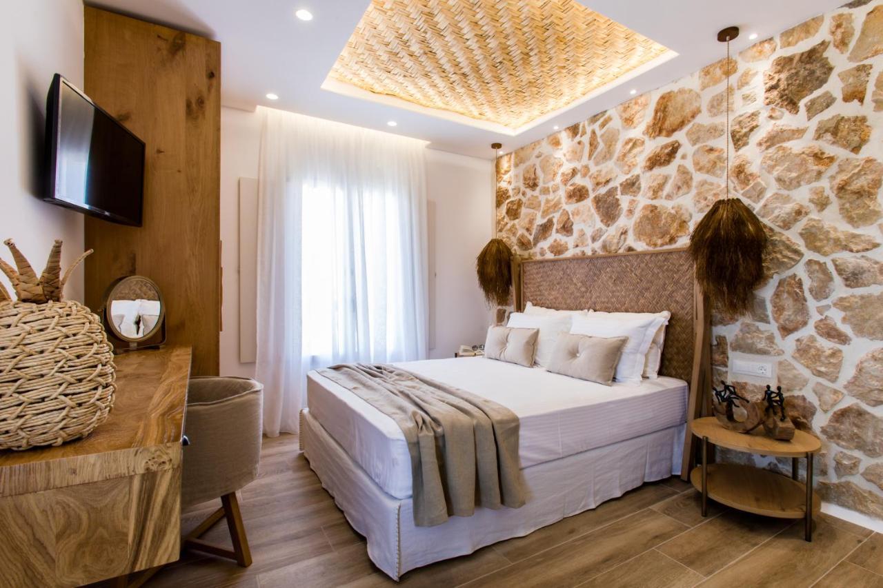 Arsenis Luxury