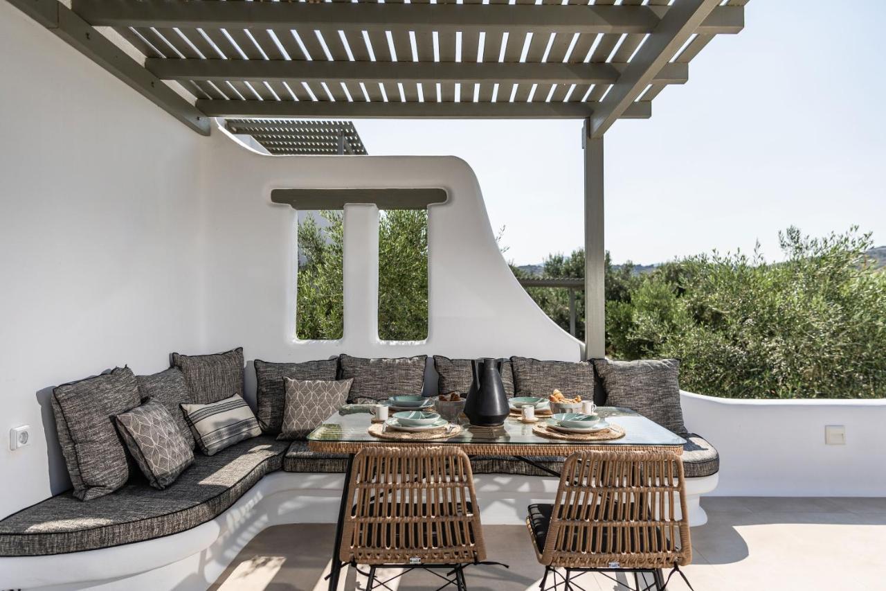 Arsenis Luxury Villa *